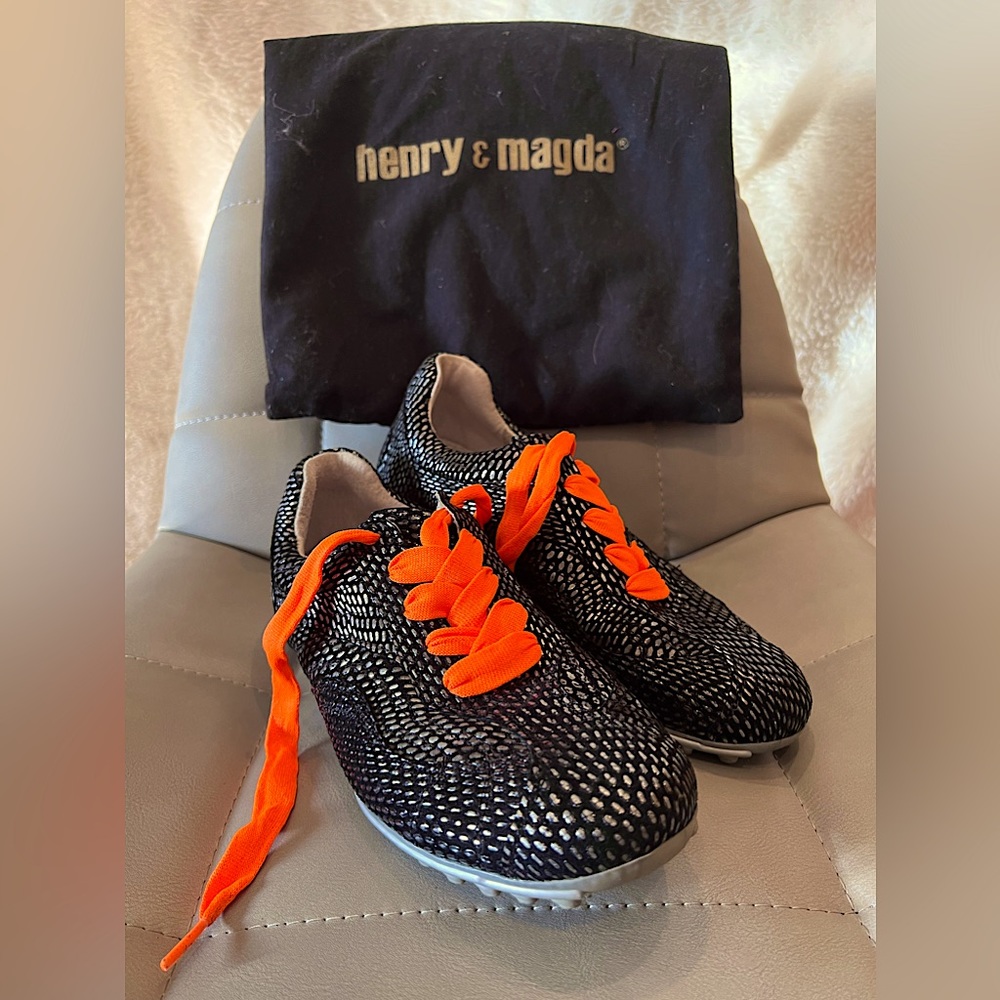 Henry & Magda Black Women Golf Shoes Size 7